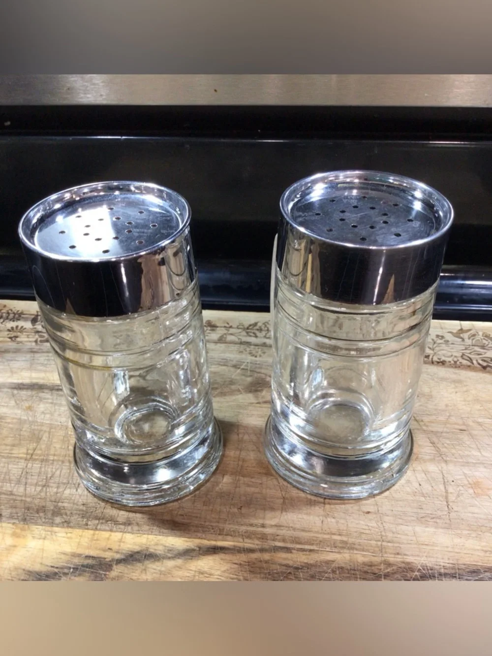 N/A vintage glass